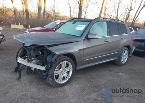 2015 Mercedes-Benz Glk 350 4Matic z USA, uszkodzony, nr VIN WDCGG8JB9FG435201